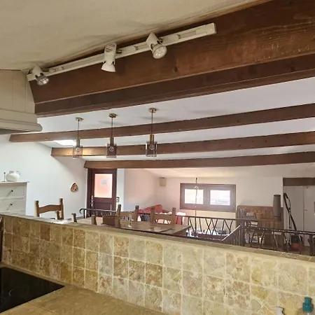 Authentic Old Duplex With Seaview Terrace Апартаменти Антіб